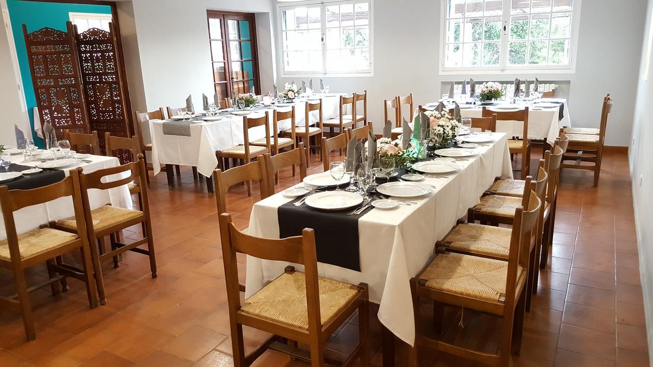 Hotel Restaurant Les 3 Chenes Fréjus Extérieur photo